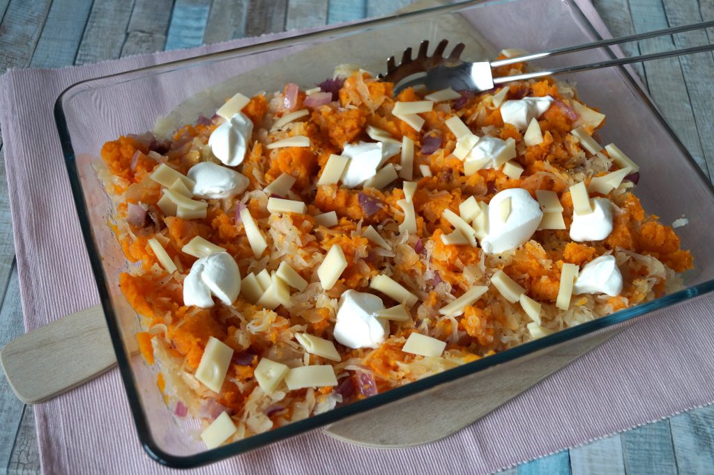 Süßkartoffelauflauf mit Sauerkraut und Käse überbacken - Pretty You