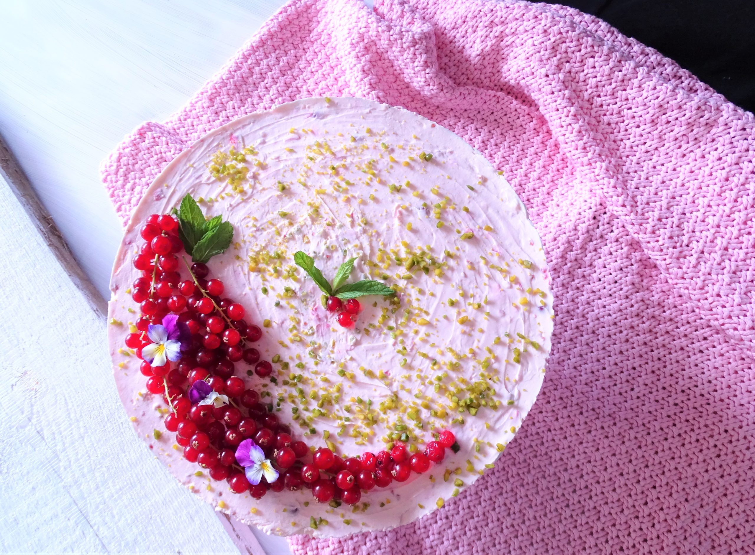 https://www.pretty-you.de/skyr-himbeerkuchen-null-punkte-kuchen-von-weight-watchers/